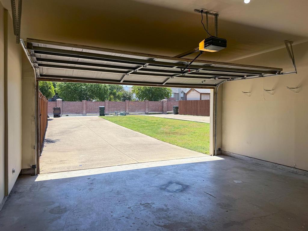 1616 Endicott Drive Property Photo 33