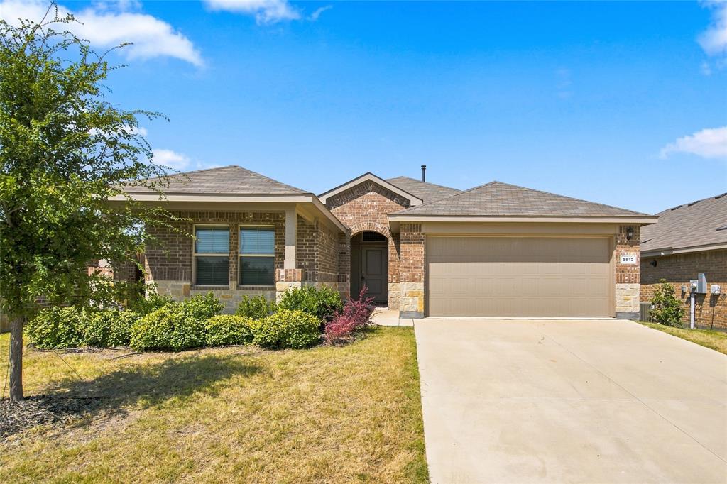 5912 Piedrosa Court Property Photo 1