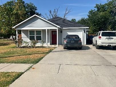 504 Thomas Street Property Photo 2