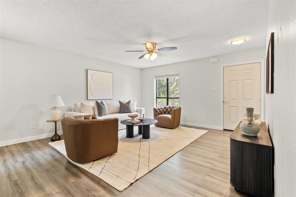 3109 Fairgate Drive Property Photo 5