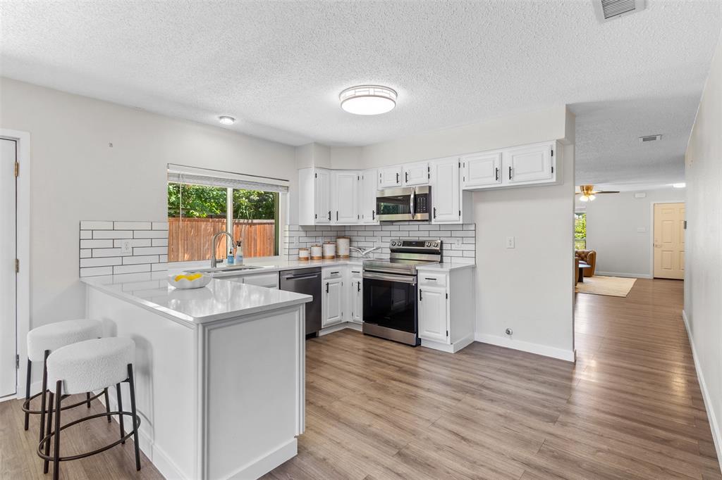 3109 Fairgate Drive Property Photo 8