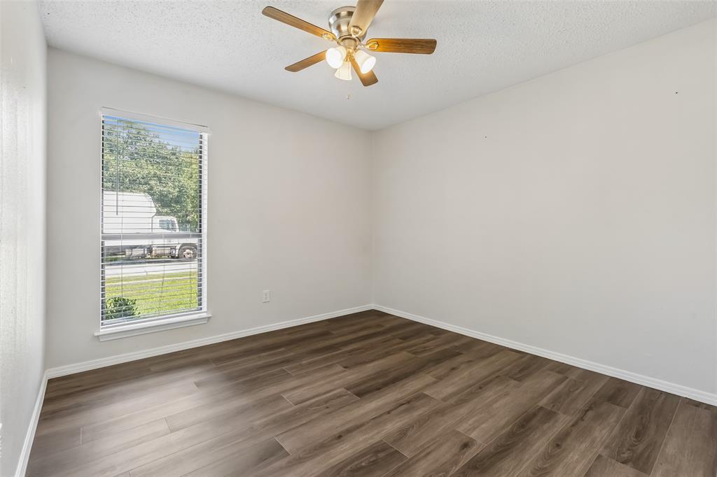 3109 Fairgate Drive Property Photo 17