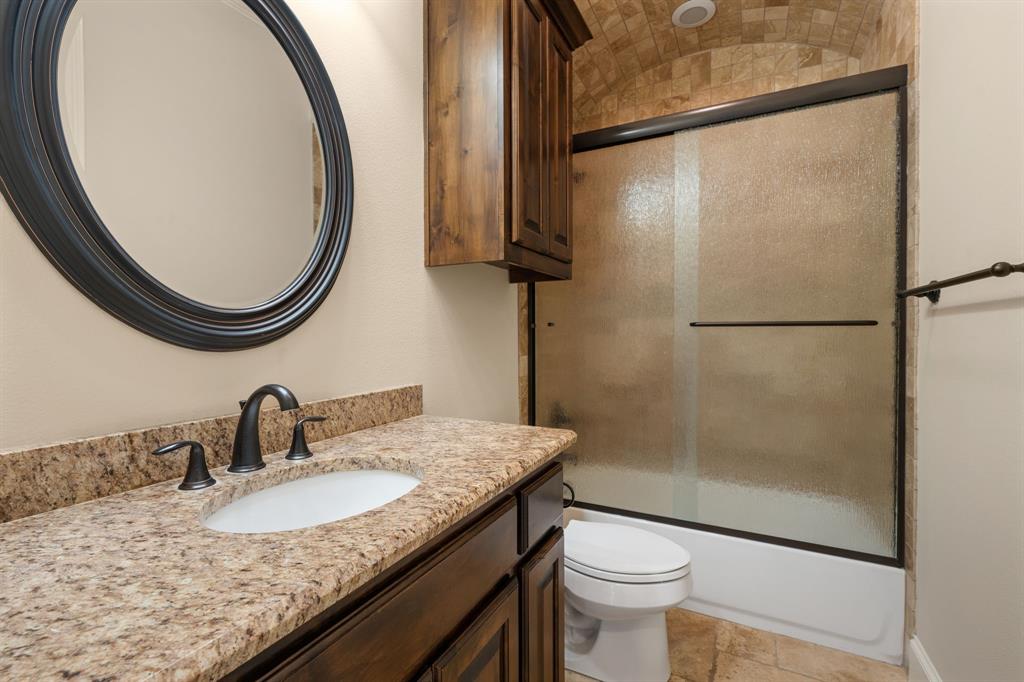 5001 White Pine Drive Property Photo 8