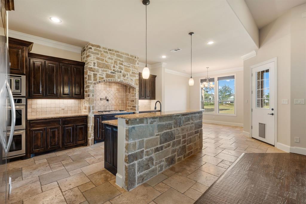 5001 White Pine Drive Property Photo 12