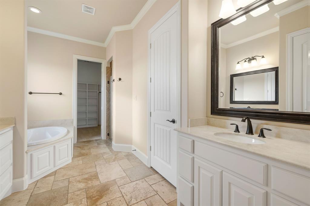 5001 White Pine Drive Property Photo 19