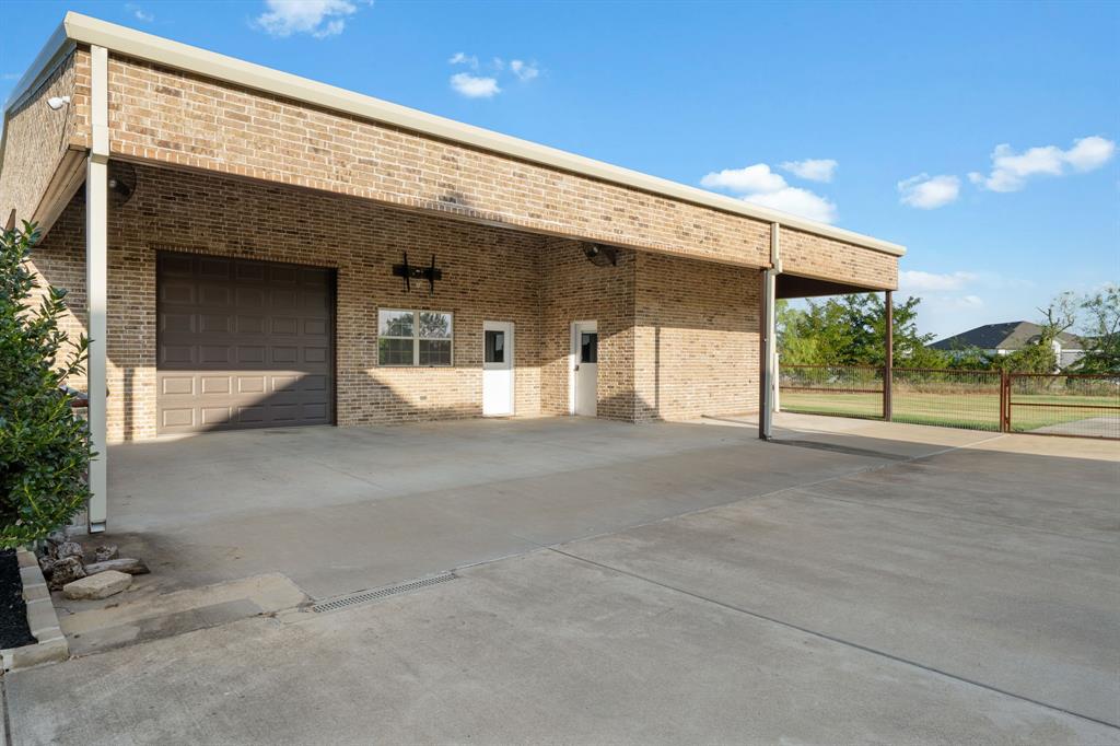 5001 White Pine Drive Property Photo 33