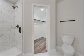 721 N Jefferson Street Property Photo 6