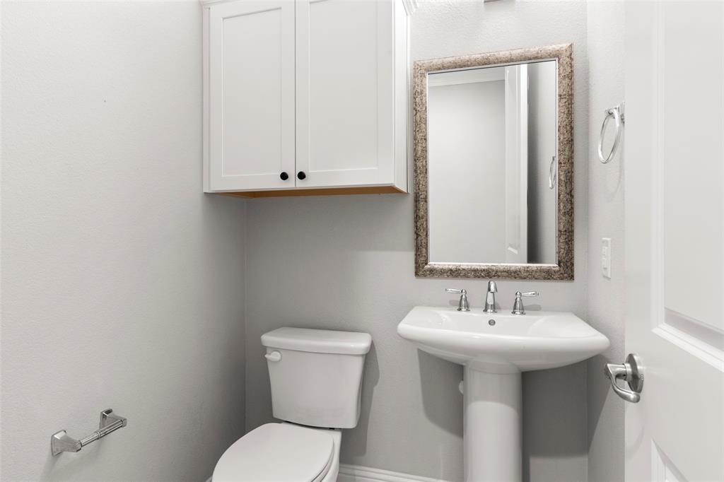 8169 Snapdragon Way Property Photo 6