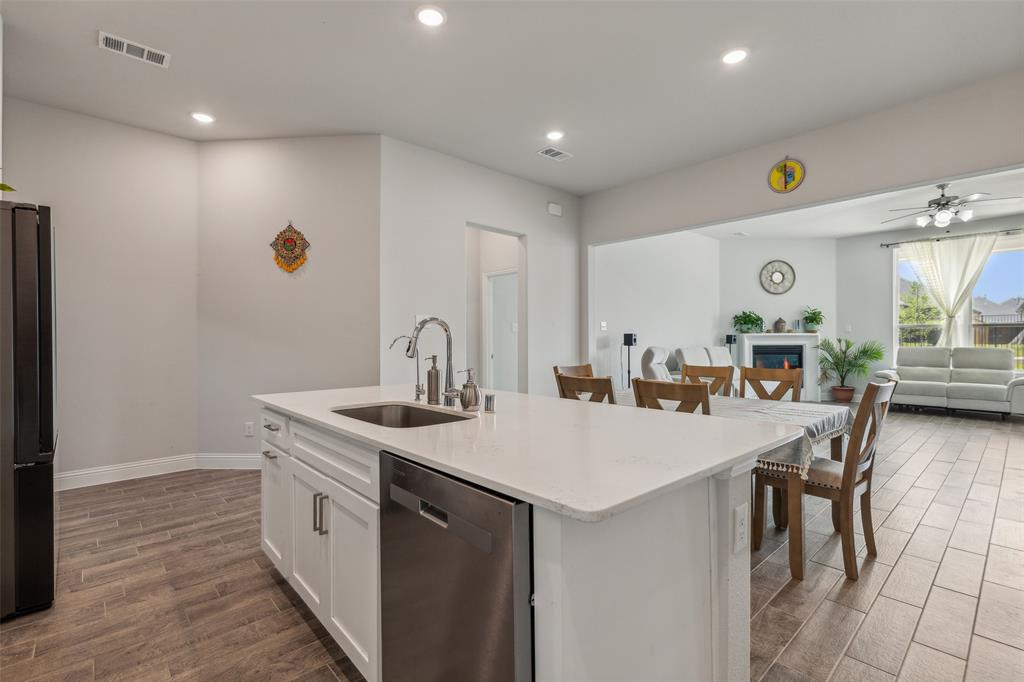 509 Tartane Drive Property Photo 10