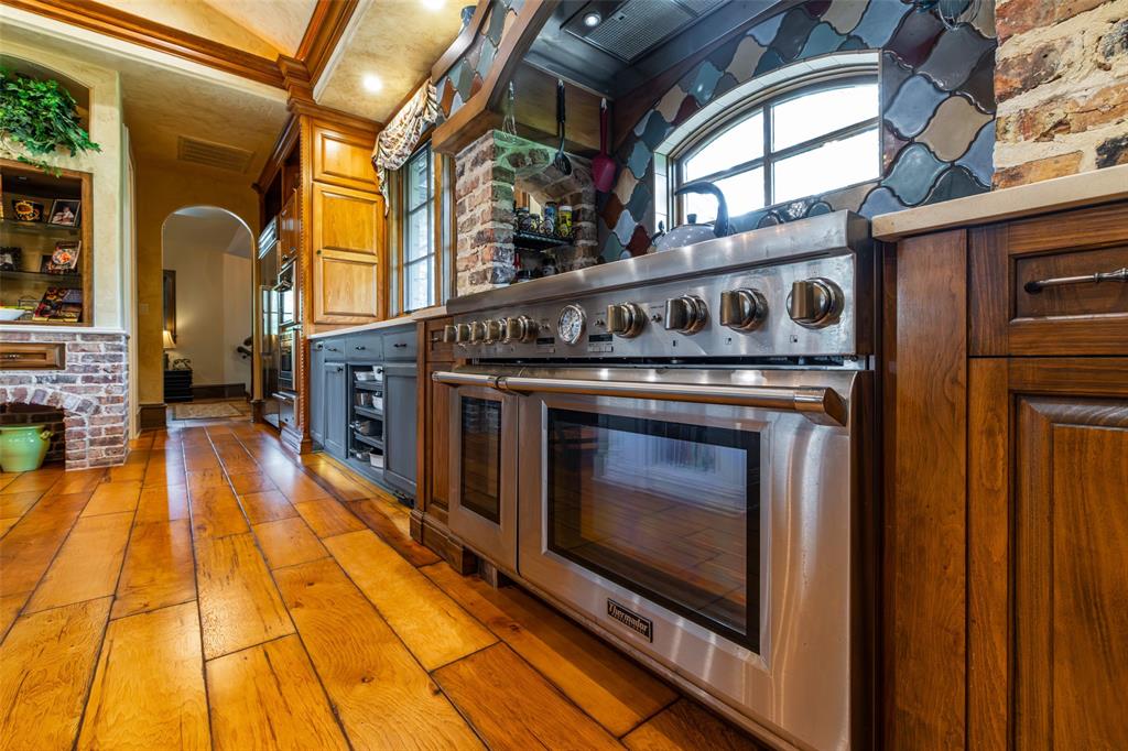 325 Young Road Property Photo 16