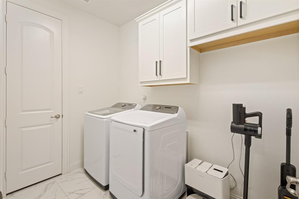 4125 Fall Aster Way Property Photo 16