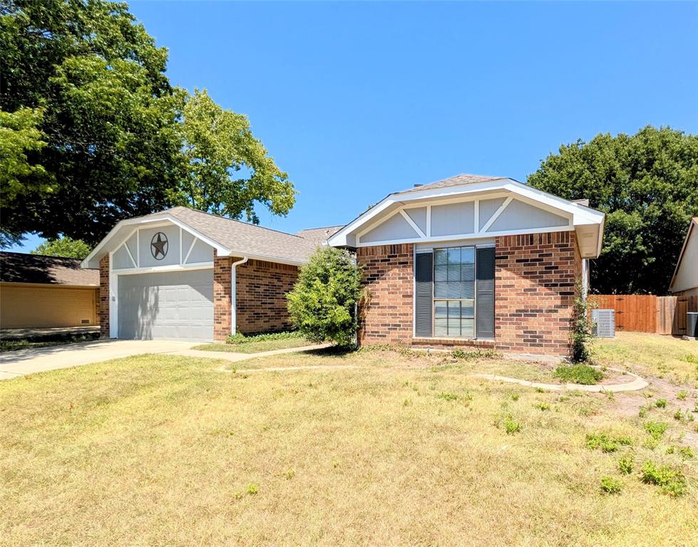 2301 Villanova Street Property Photo 4