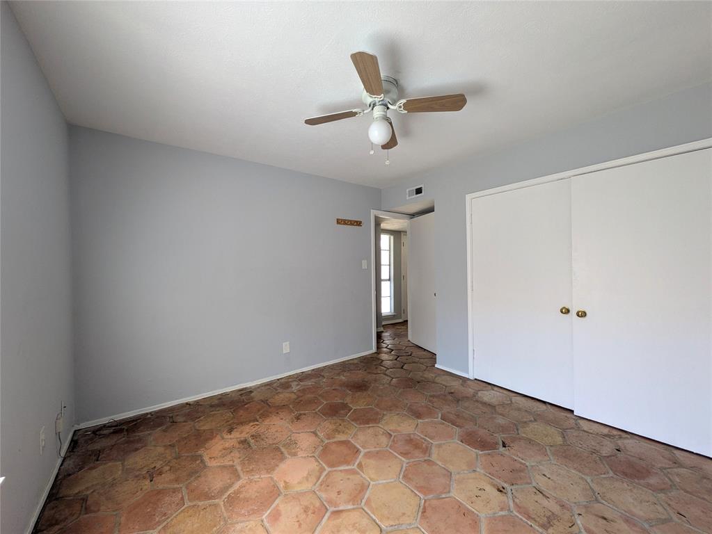 2301 Villanova Street Property Photo 19