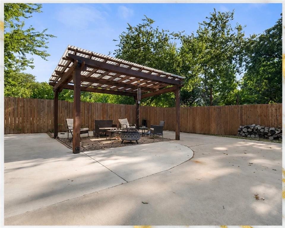 314 W 4th Street Property Photo 21