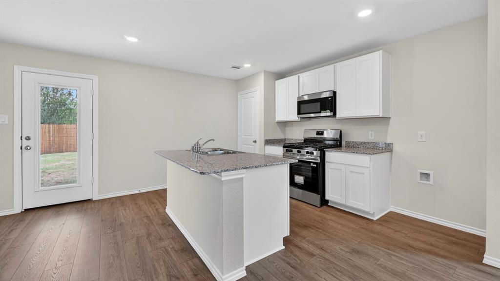 3302 Twilight Trail Property Photo 7