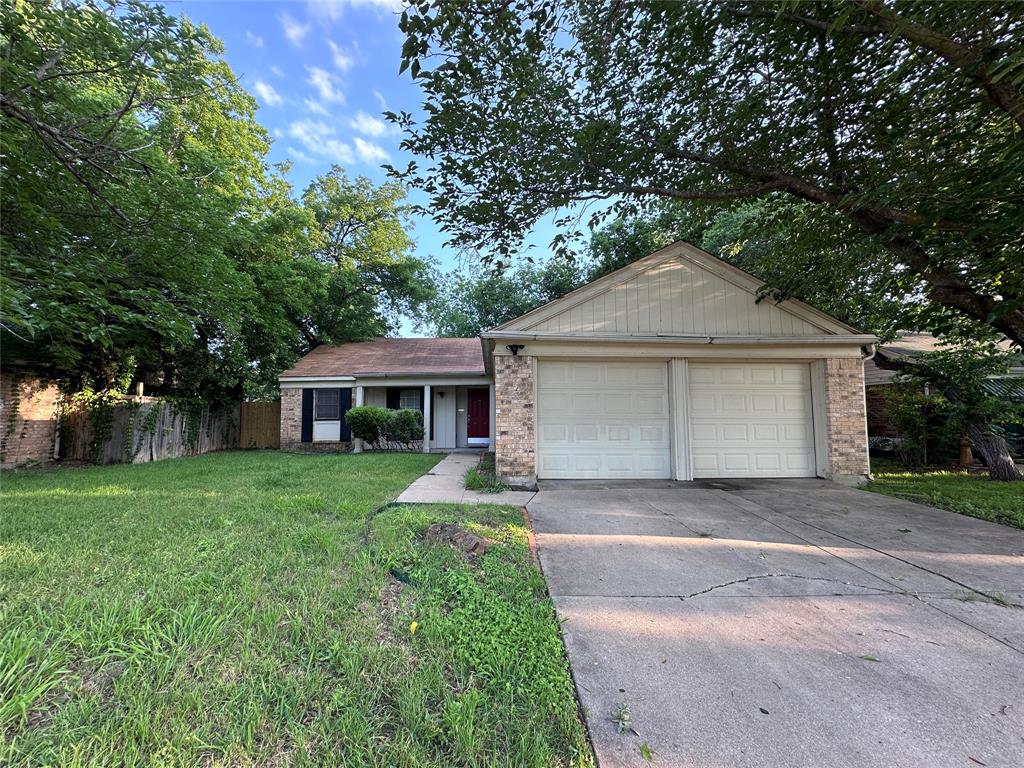 4620 China Rose Drive Property Photo 1