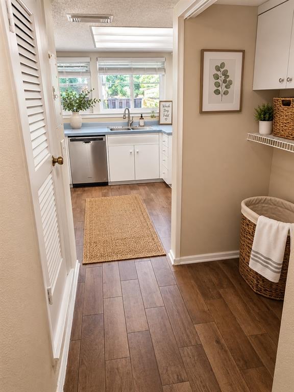 368 Westview Terrace Property Photo 9