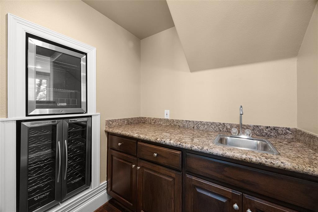 2409 Legend Drive Property Photo 11