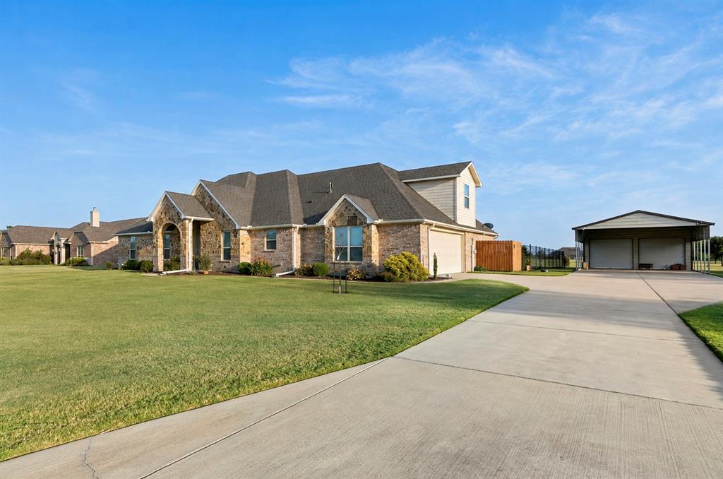 4055 Hackberry Circle Property Photo 2