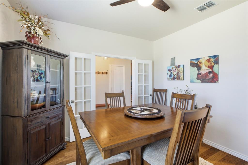 4055 Hackberry Circle Property Photo 9