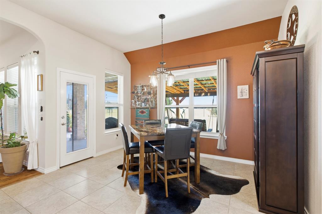 4055 Hackberry Circle Property Photo 17