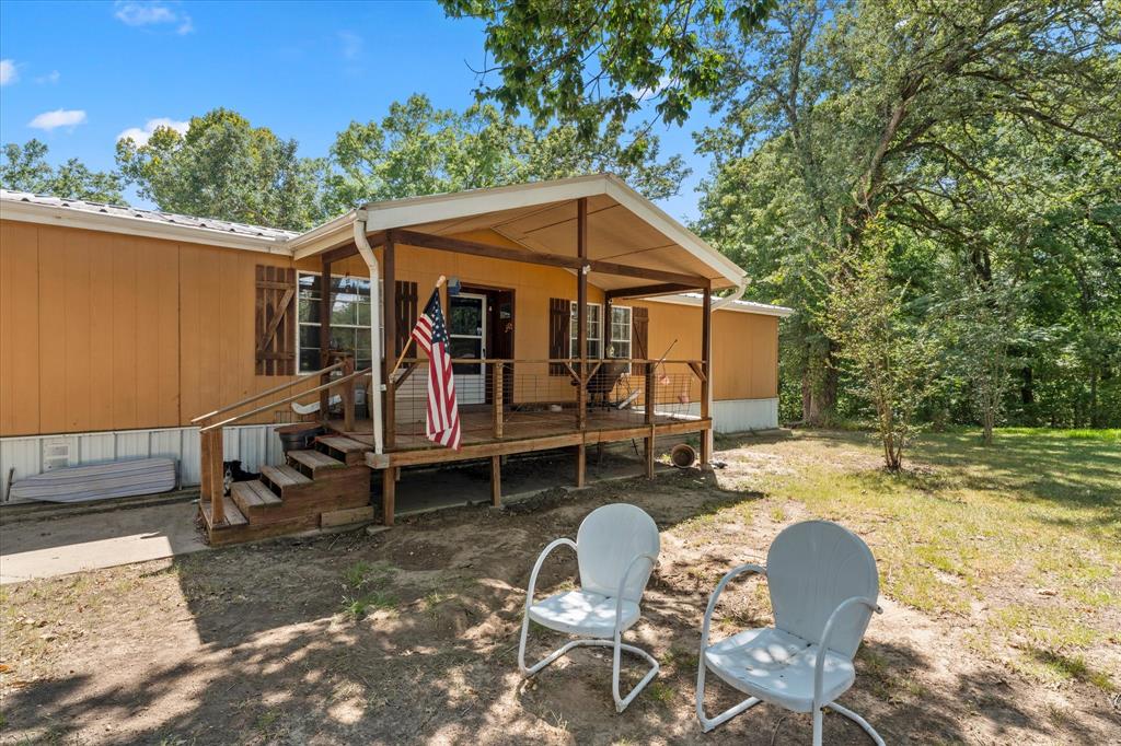 24709 N Us Highway 287 Property Photo 3
