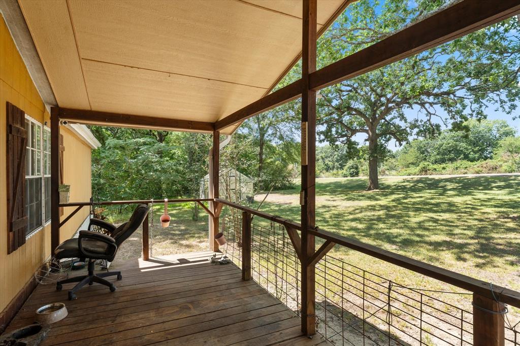 24709 N Us Highway 287 Property Photo 4