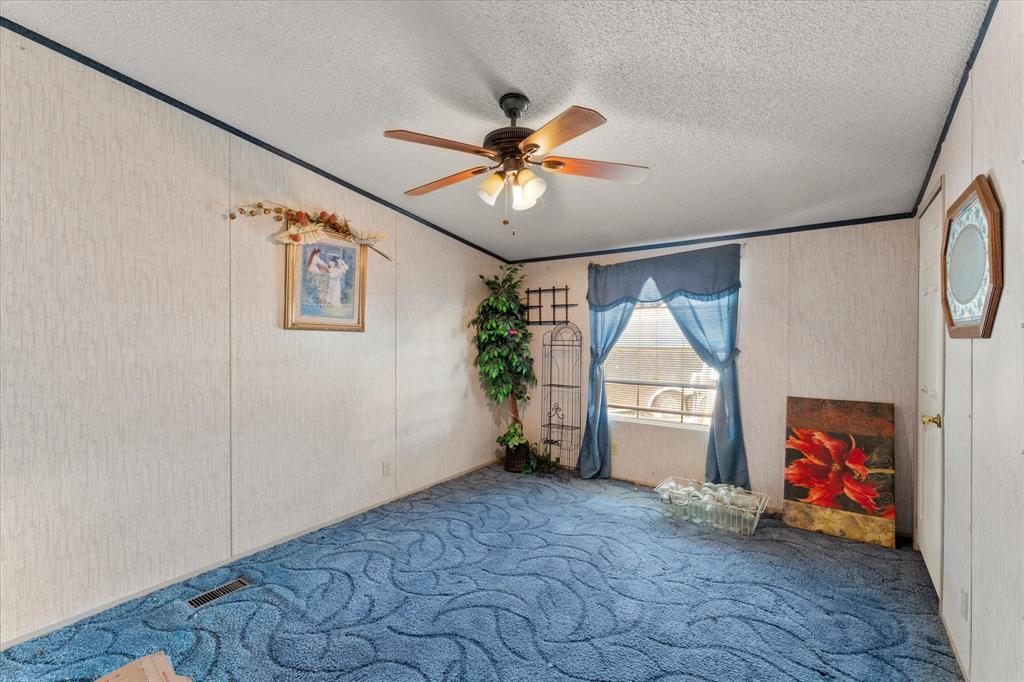 24709 N Us Highway 287 Property Photo 15