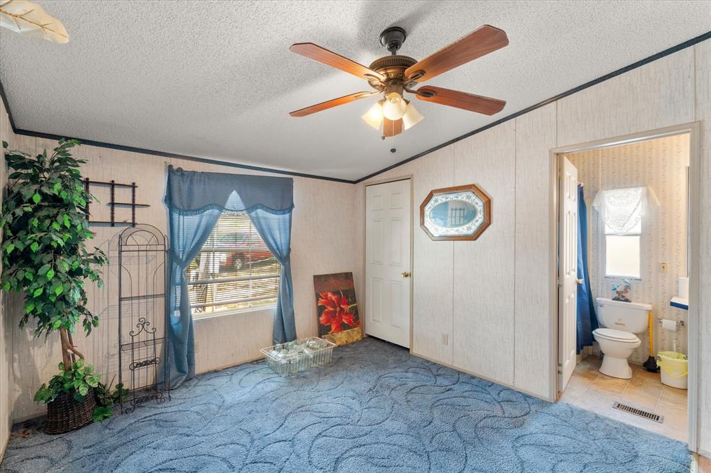 24709 N Us Highway 287 Property Photo 16