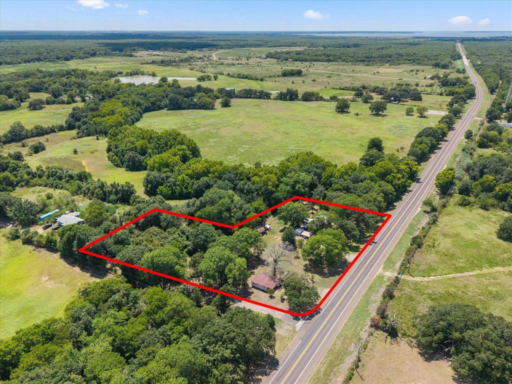 24709 N Us Highway 287 Property Photo 32