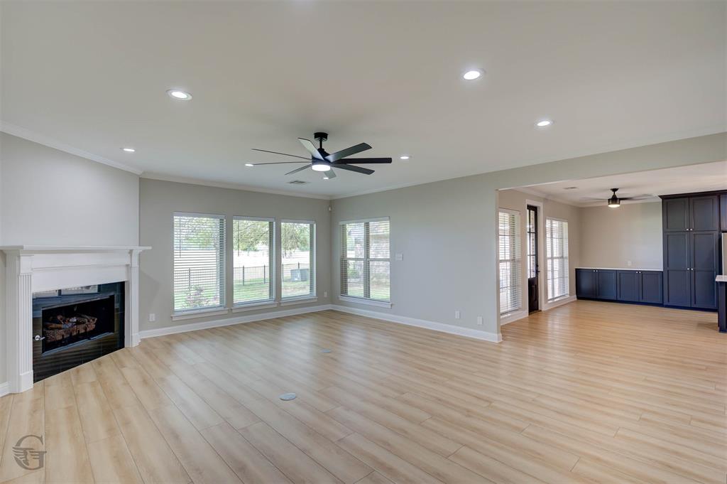 24 Waterbury Drive Property Photo 8