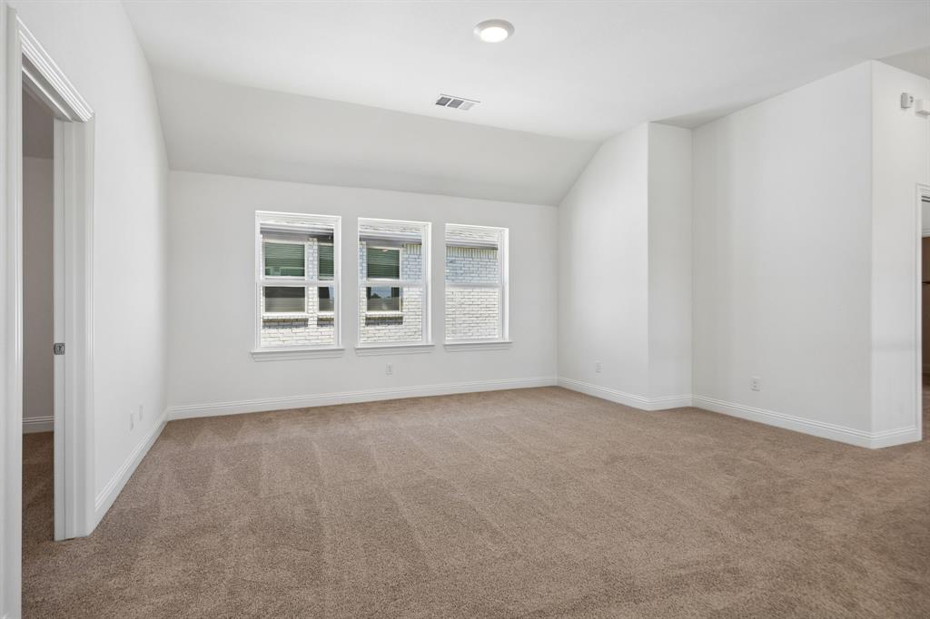 256 Golden Run Drive Property Photo 17