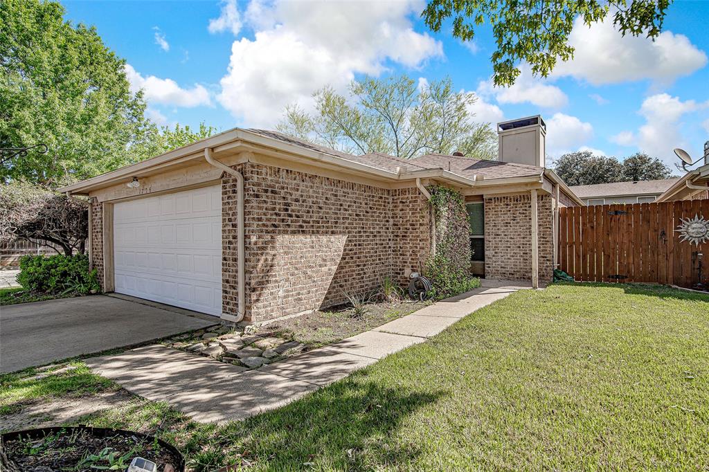 1726 Magnolia Lane Property Photo 1
