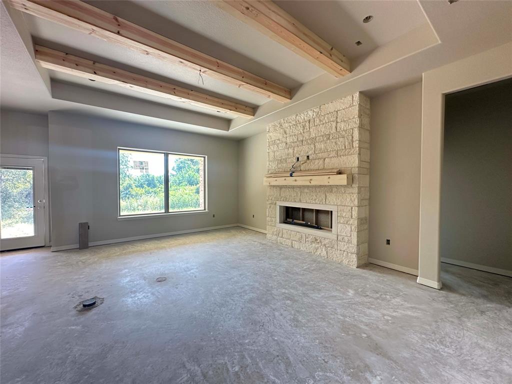 131 Lasso Loop Property Photo 6