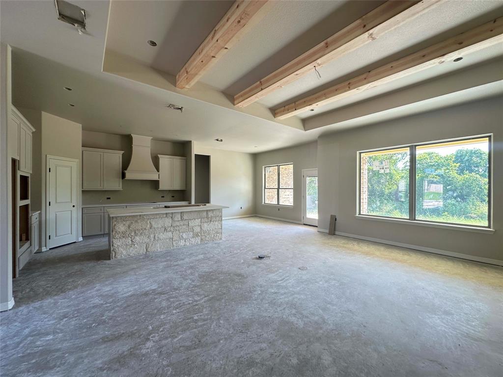 131 Lasso Loop Property Photo 8