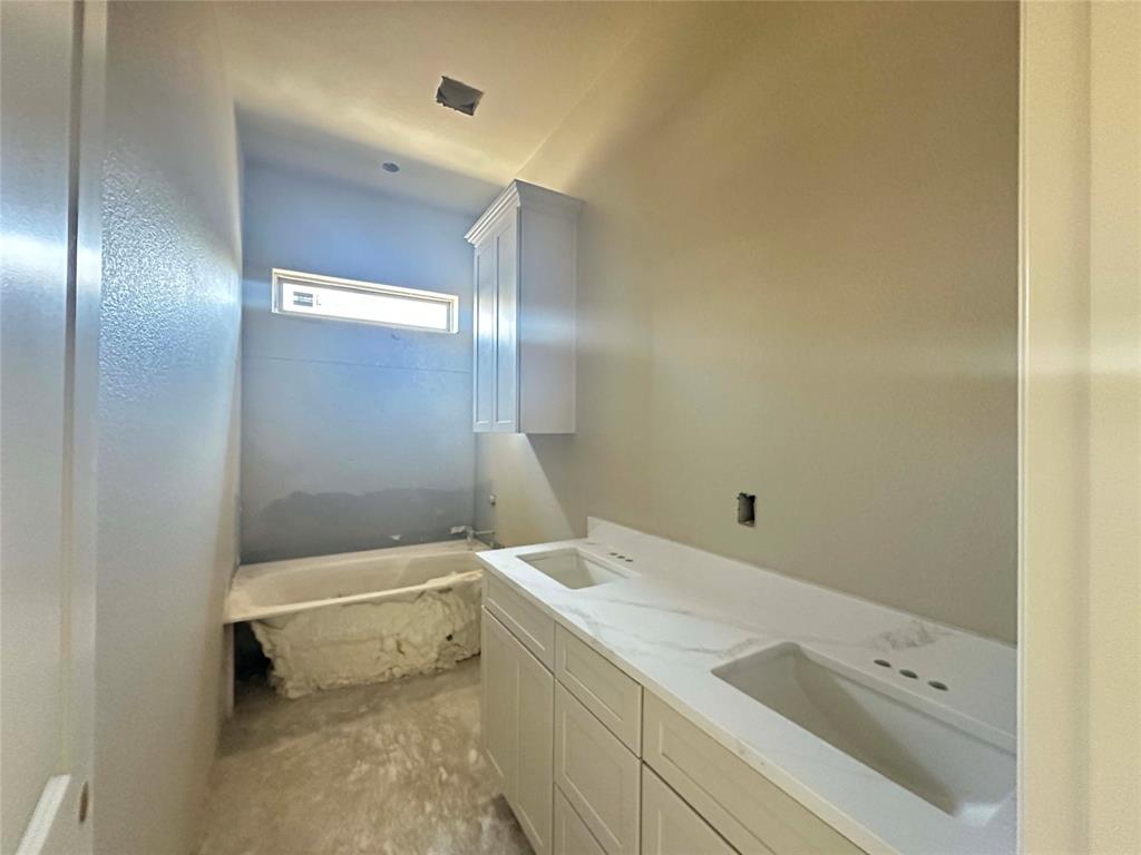 131 Lasso Loop Property Photo 15