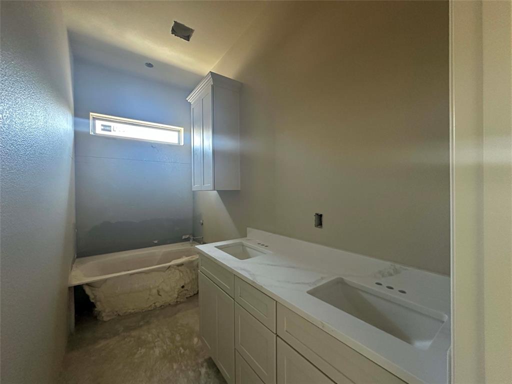 131 Lasso Loop Property Photo 16