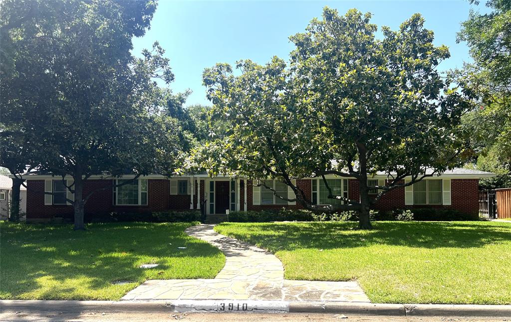 3910 Cedarbrush Drive Property Photo 1