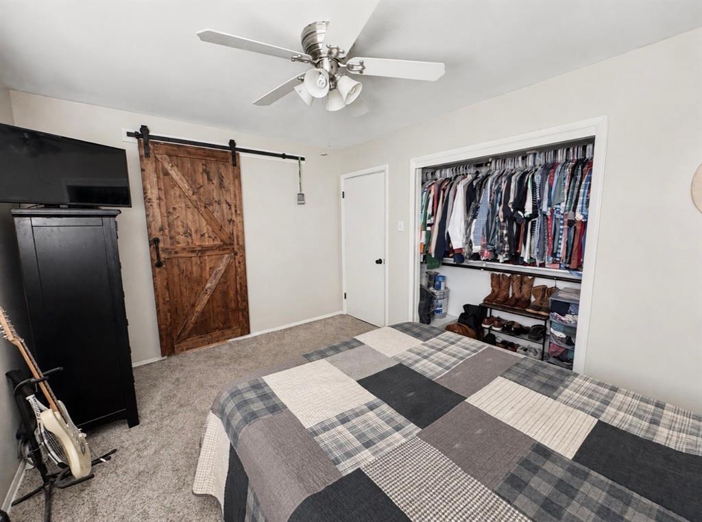 1109 Benbrook Terrace Property Photo 7