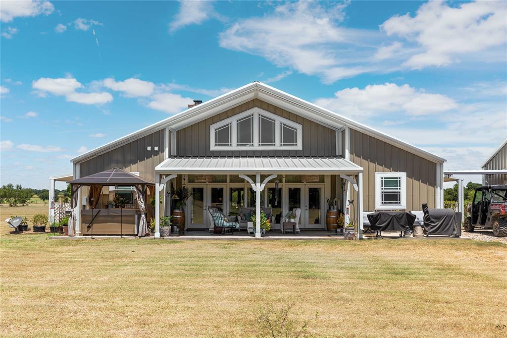 6108 Highway 1689 Property Photo 9