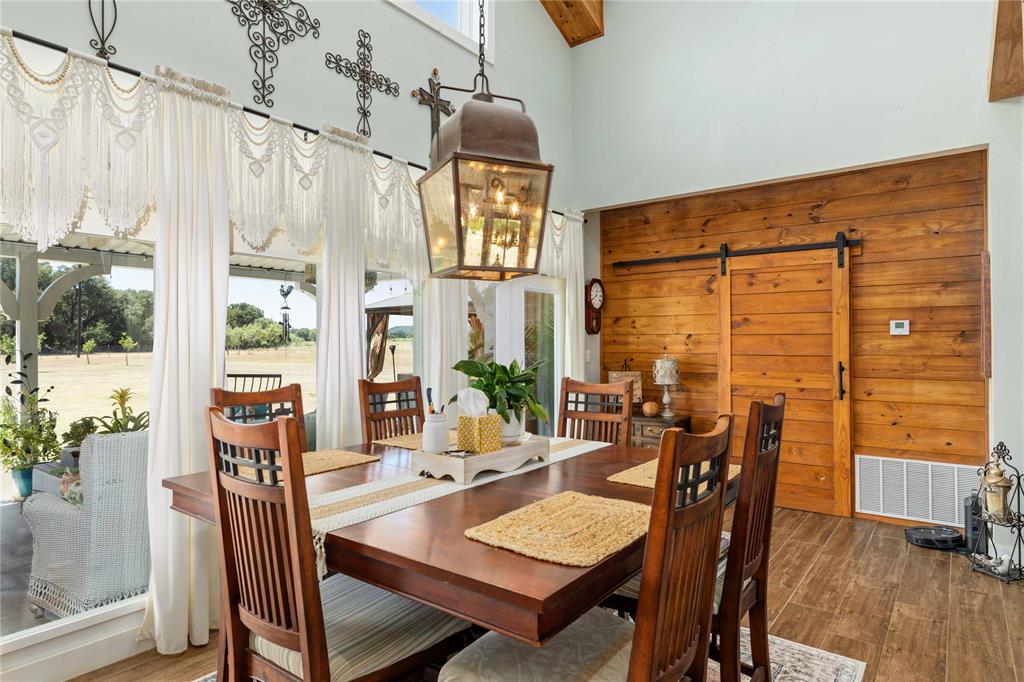 6108 Highway 1689 Property Photo 14