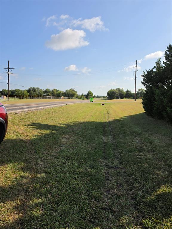 0000 Fm 36 Property Photo 4