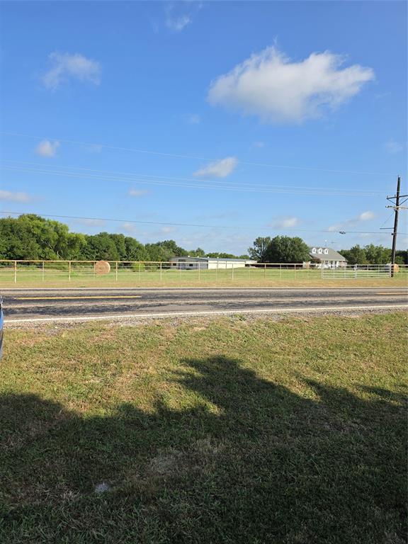 0000 Fm 36 Property Photo 11