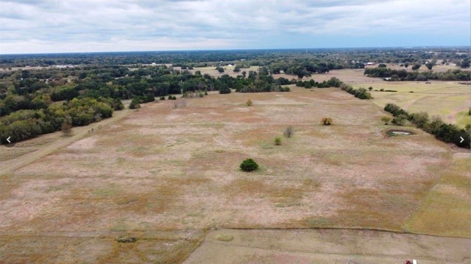 0000 Fm 36 Property Photo 16