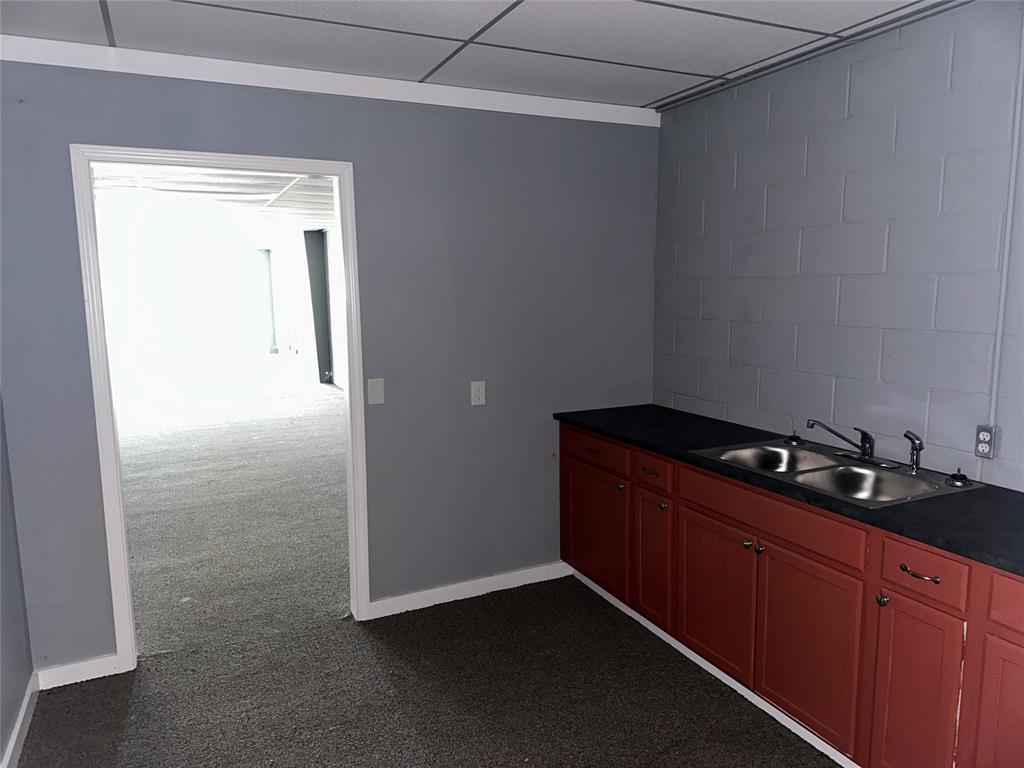 2421 Mill Street Property Photo 4