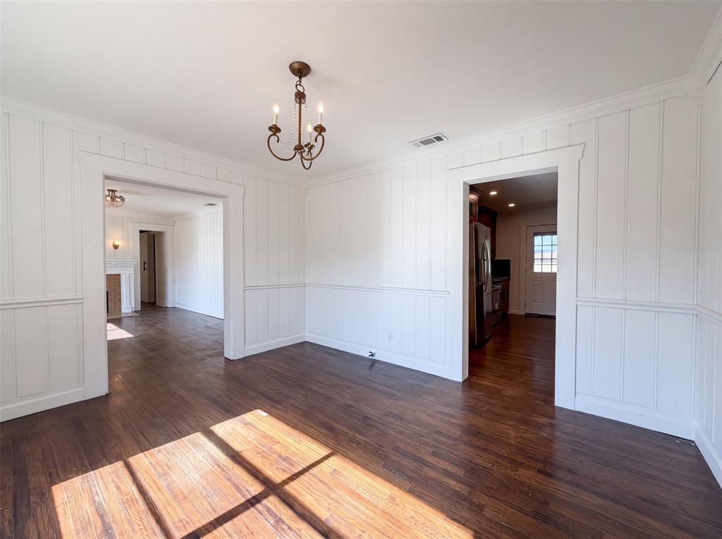 1856 Carl Street Property Photo 7
