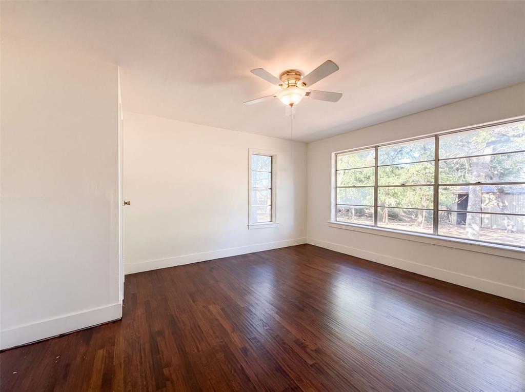 1856 Carl Street Property Photo 10