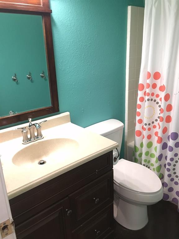 3849 Notre Dame Circle Property Photo 4