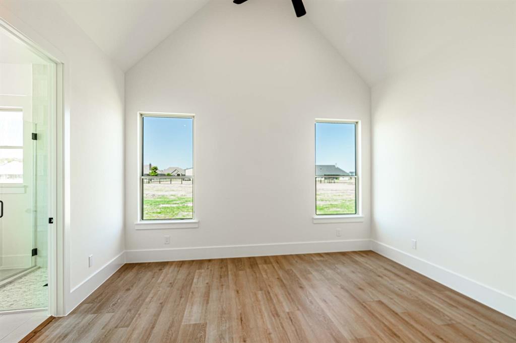 5916 E Sky Hawk Trail Property Photo 16