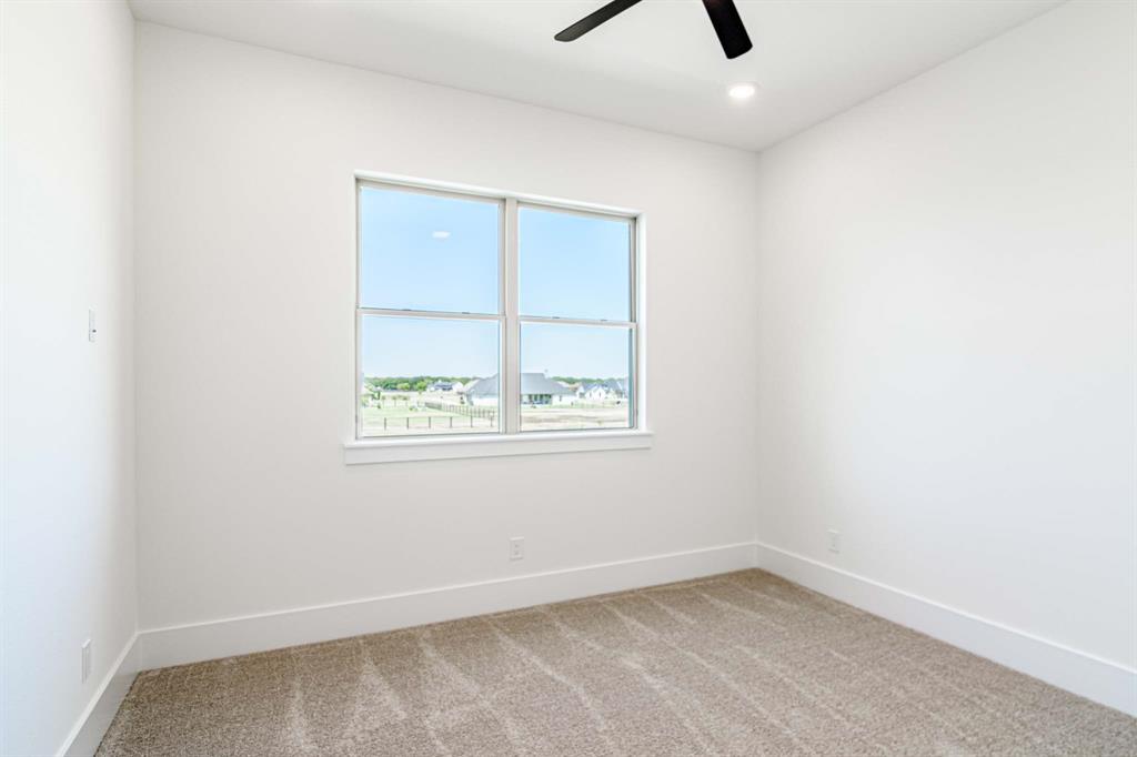 5916 E Sky Hawk Trail Property Photo 22
